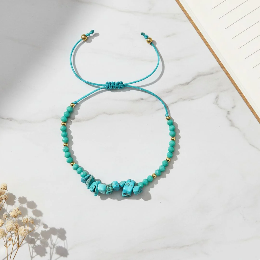 Turquoise Beads Thread Bracelet